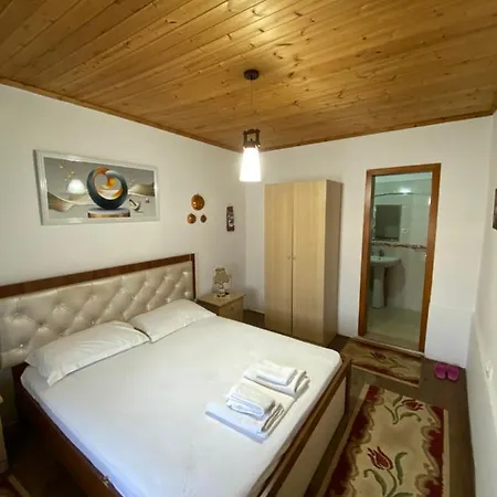 Aria Baci Guest house