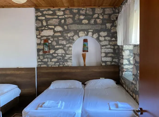 Aria Baci Affittacamere Berat