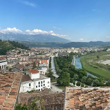 Aria Baci بيت ضيافة