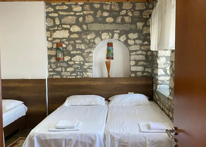 Aria Baci בית הארחה 3*